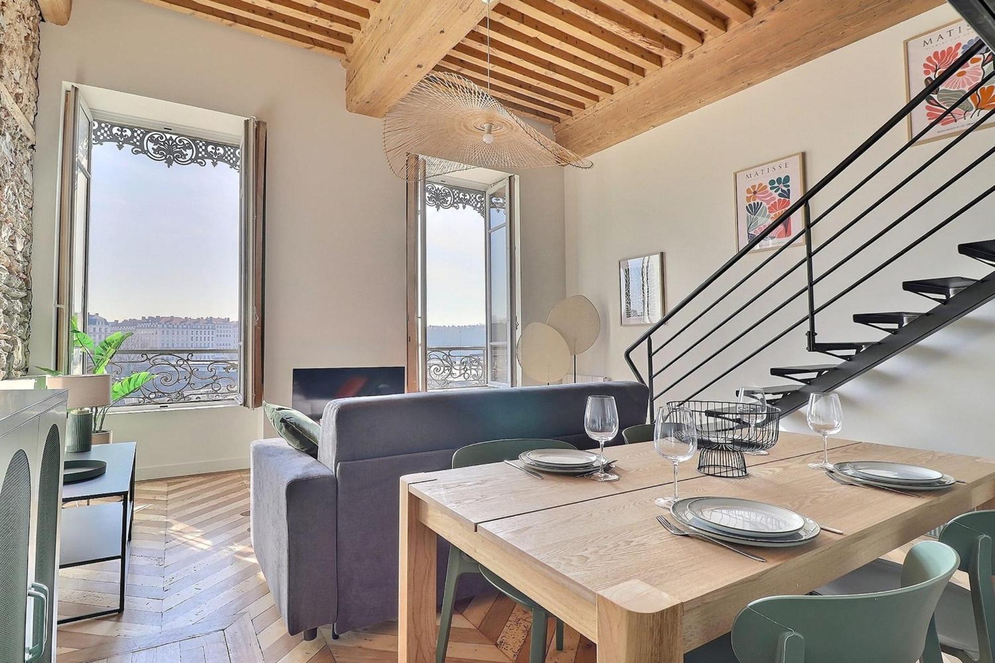 Charming With An Unobstructed View *